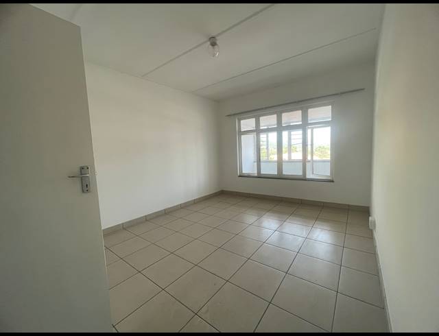 1 BEDROOM APARTMENT TO LET IN SEA VIEW